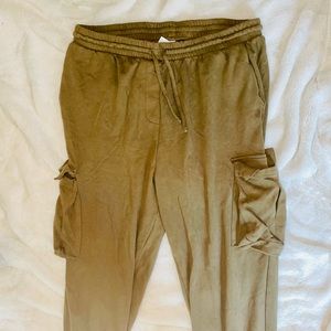 ARMY GREEN LOUNGE JOGGERS
